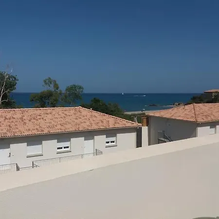 T3 Vue Mer/montagne Pieds Dans L'eau N115 *